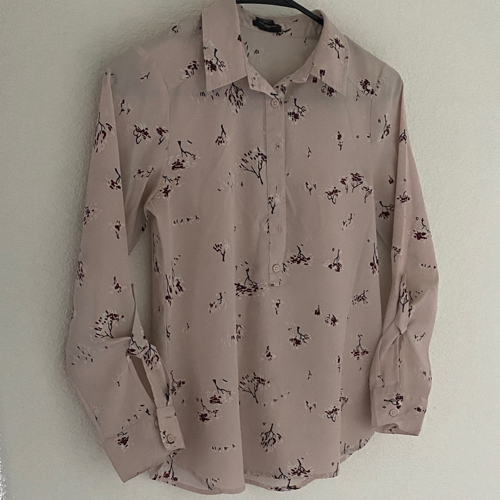 Ann Taylor Blush Floral Blouse
